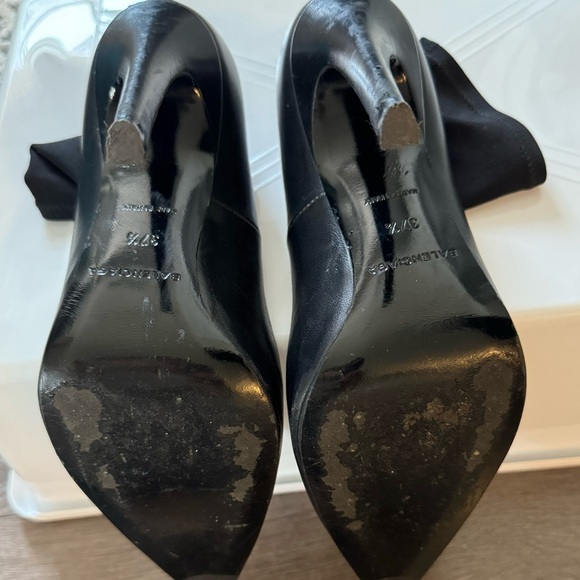 Authentic Balenciaga sock healed pumps 37.5 or 7.5 - Picture 2 of 3
